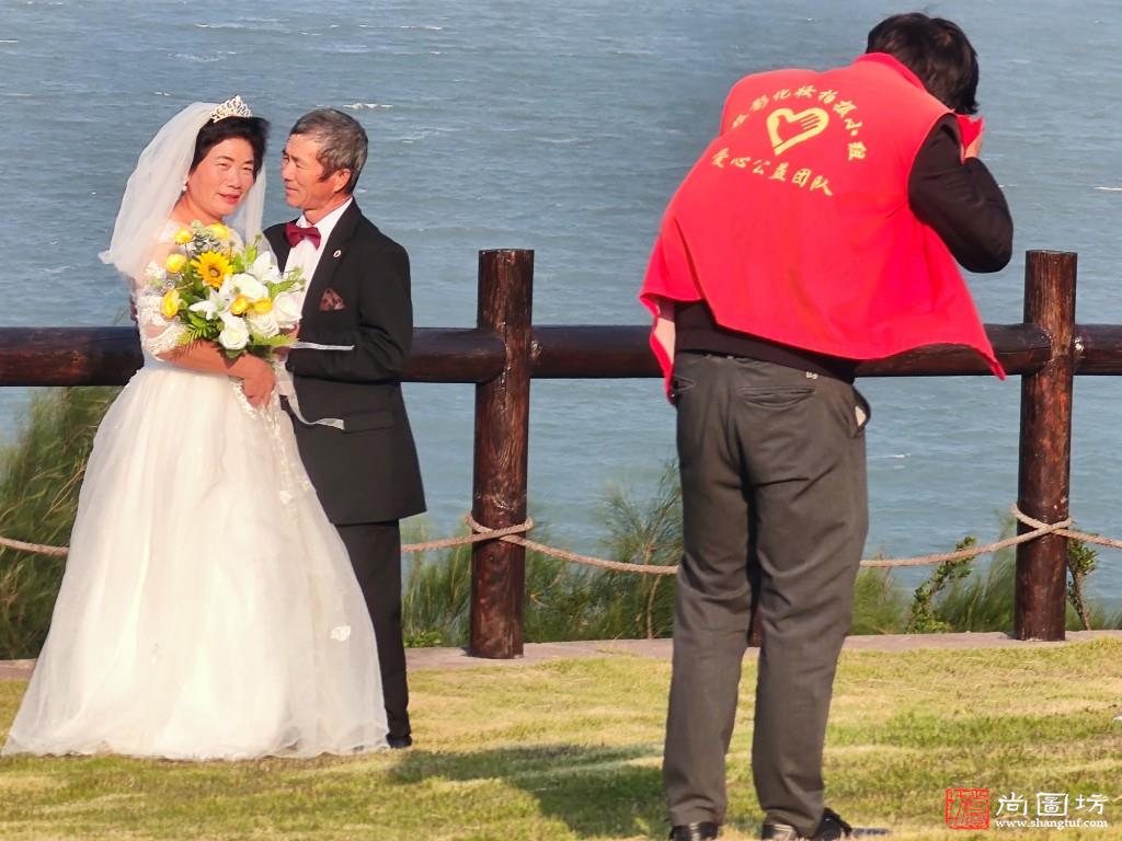 《补拍婚纱照 First Wedding Photo》摄影:汪江浩 Wang Jianghao-中国 China免费.jpg